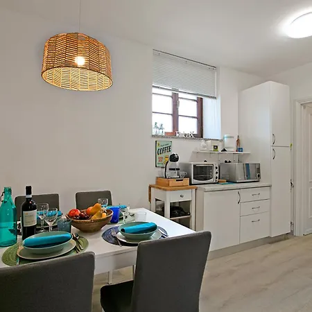 Elizabeth House-100m & Priv Parking - Happy Toscolano Maderno