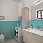 Elizabeth House-100m & Priv Parking - Happy Lejlighed *
