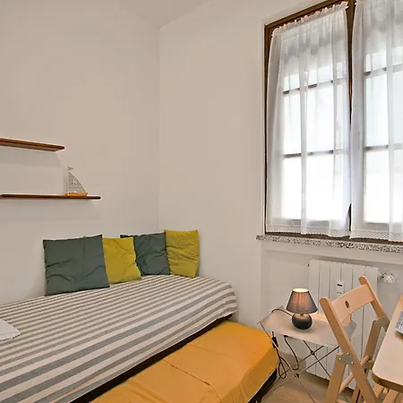Elizabeth House-100m & Priv Parking - Happy Appartement