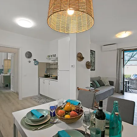 Elizabeth House-100m & Priv Parking - Happy Appartement *