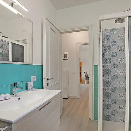 Apartamento Elizabeth House-100m & Priv Parking - Happy *